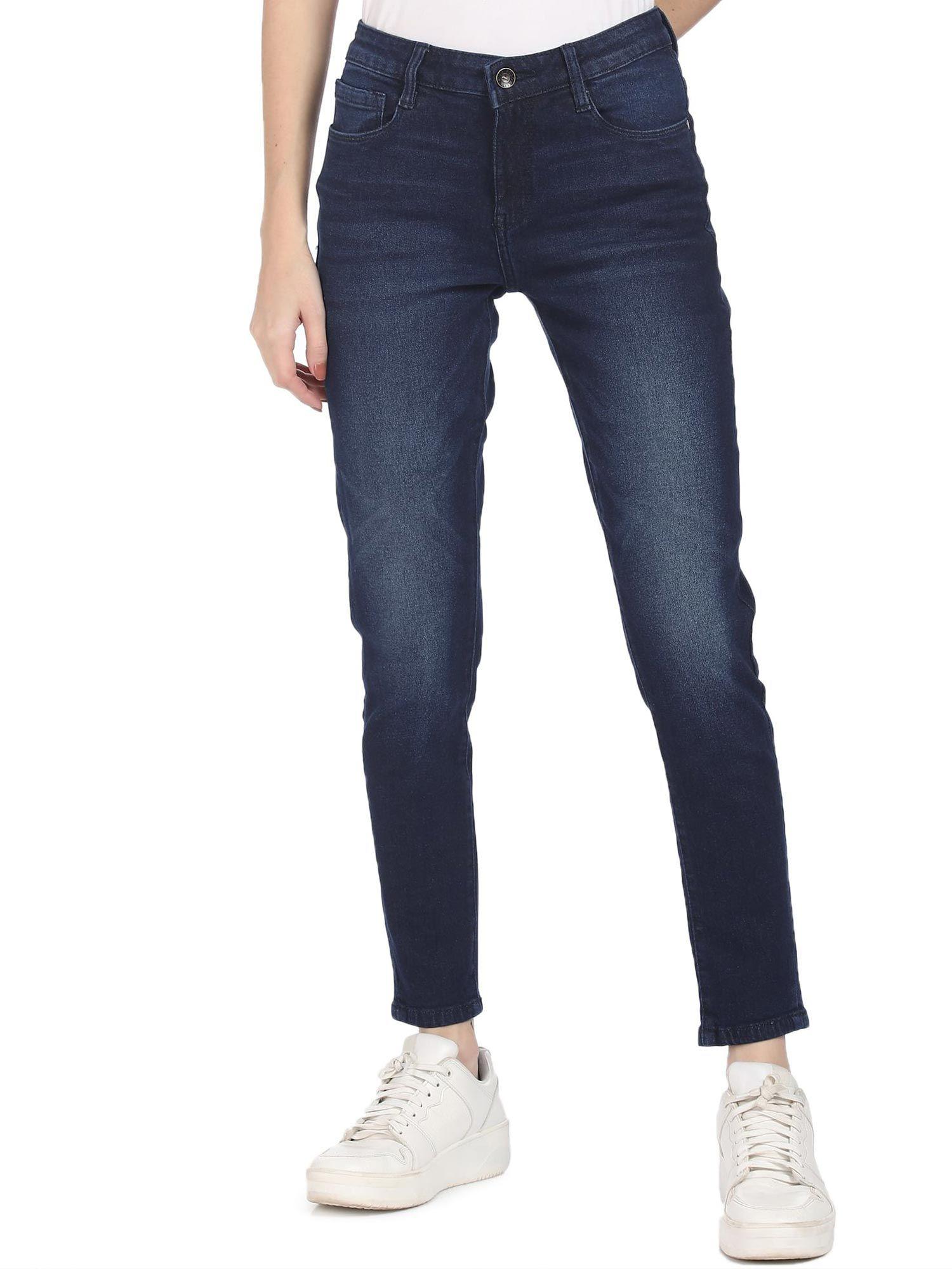 women blue dark washed mid rise jeans