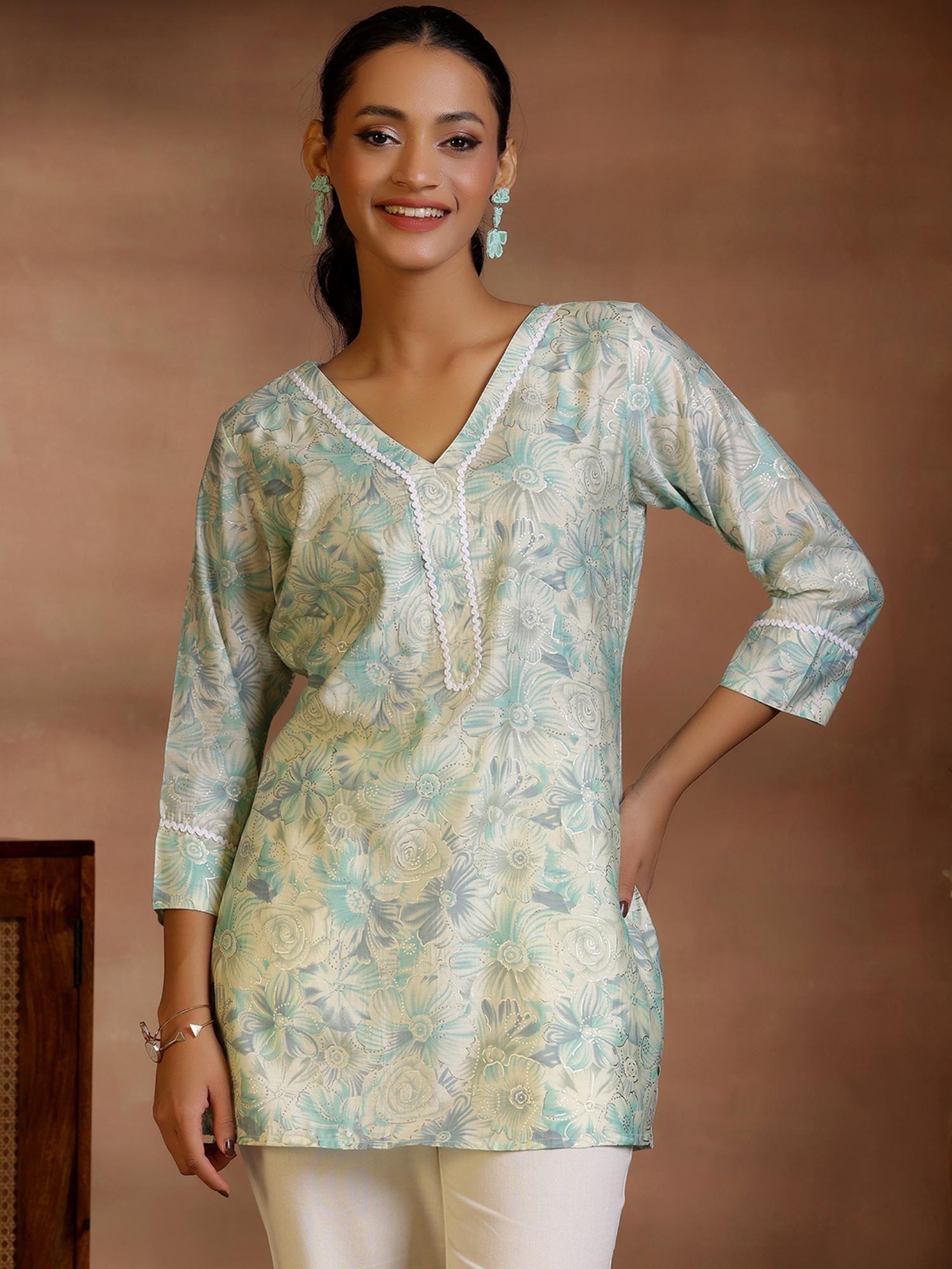 women blue floral printed regular fit silk blend kurti