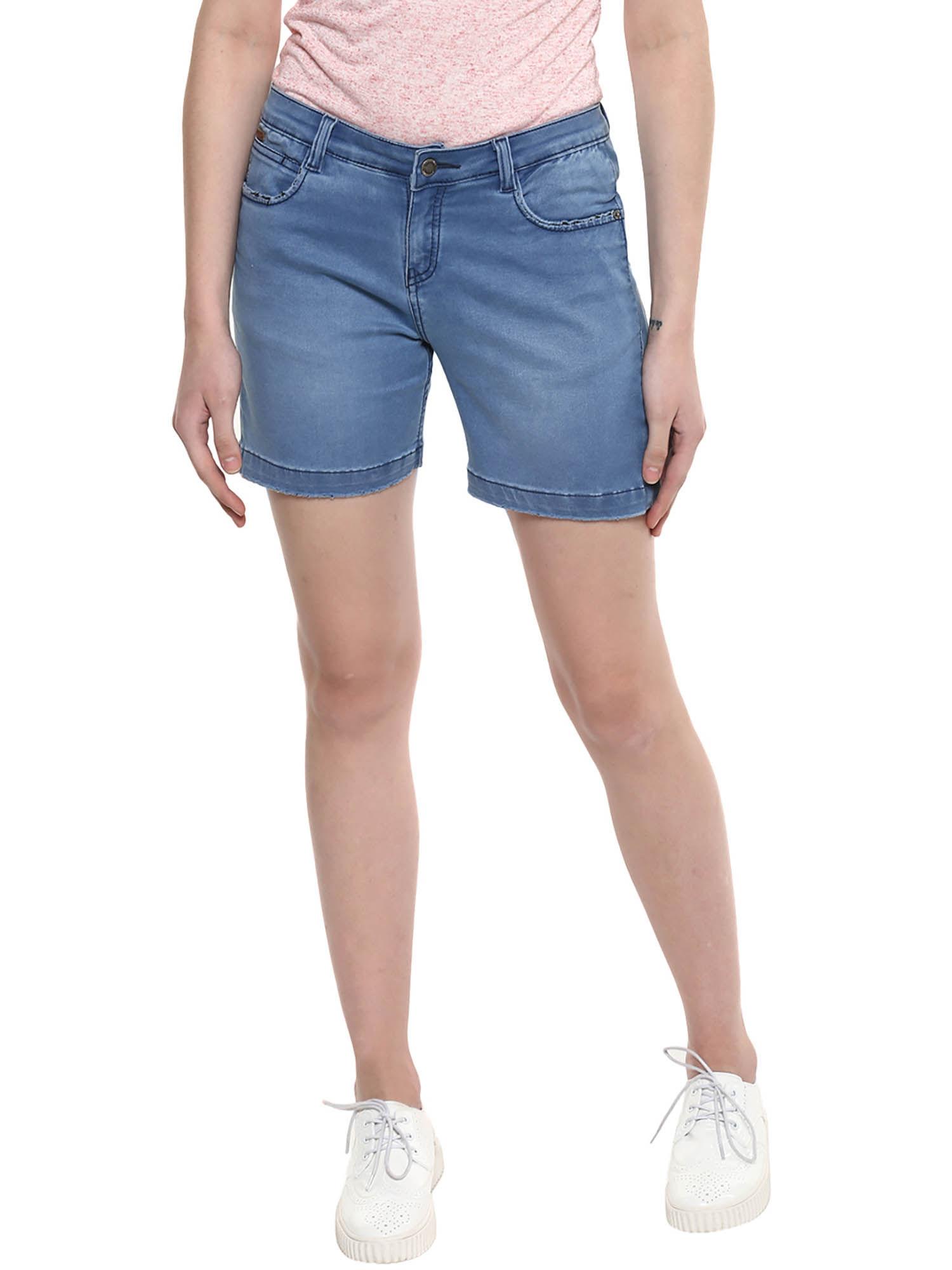 women blue solid denim shorts