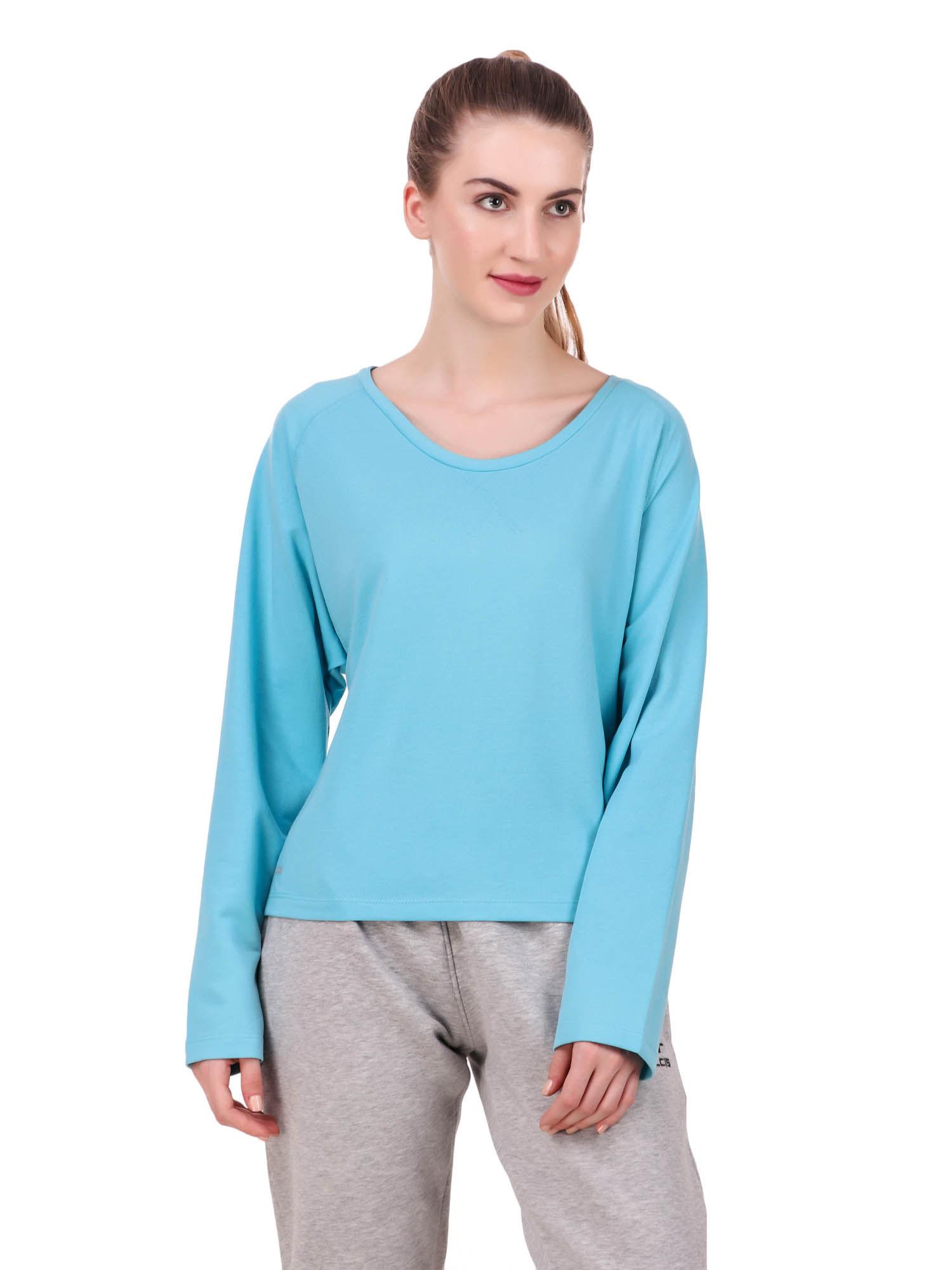 women blue solid round neck t-shirt