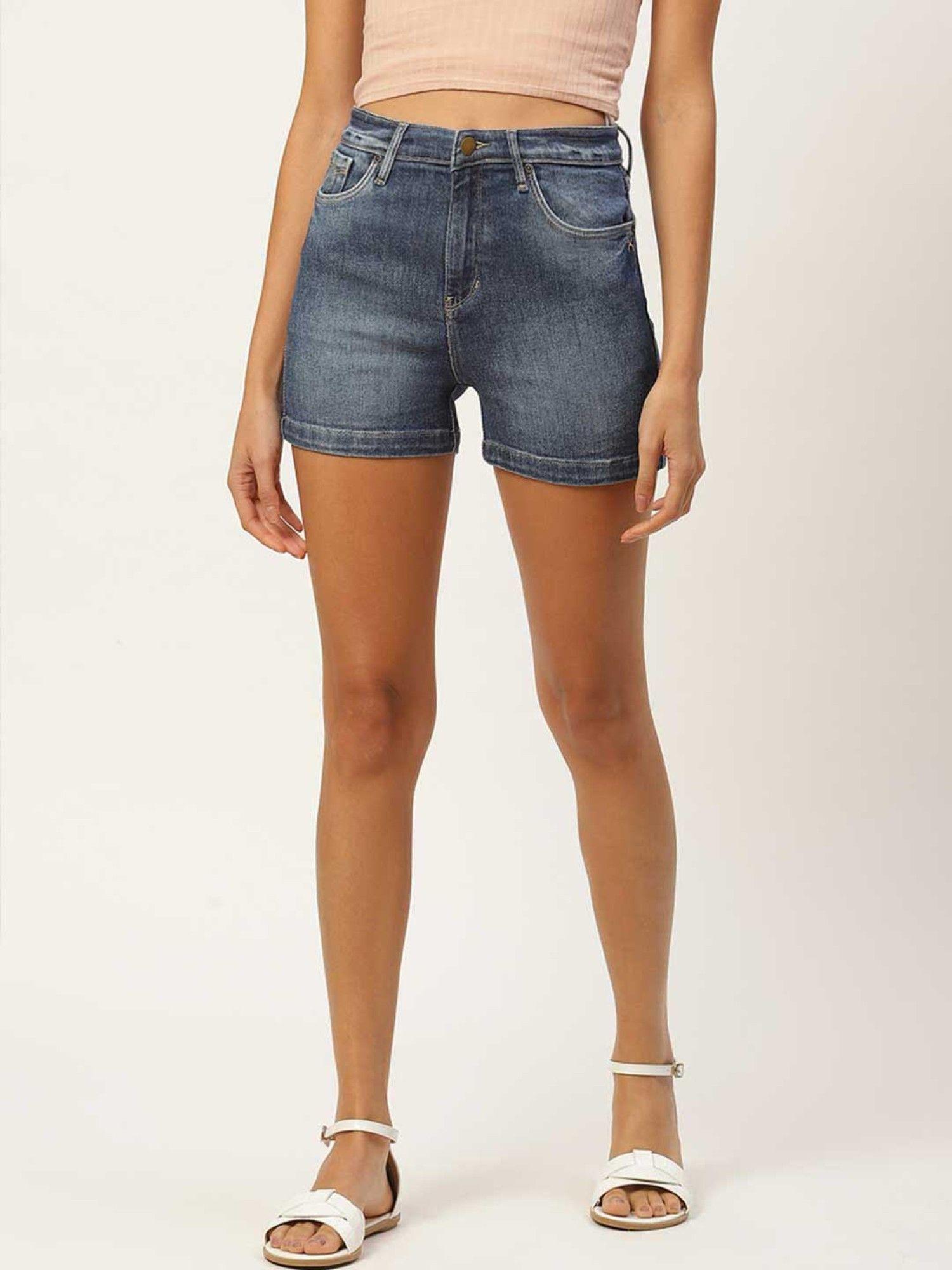 women blue solid slim fit high rise denim shorts