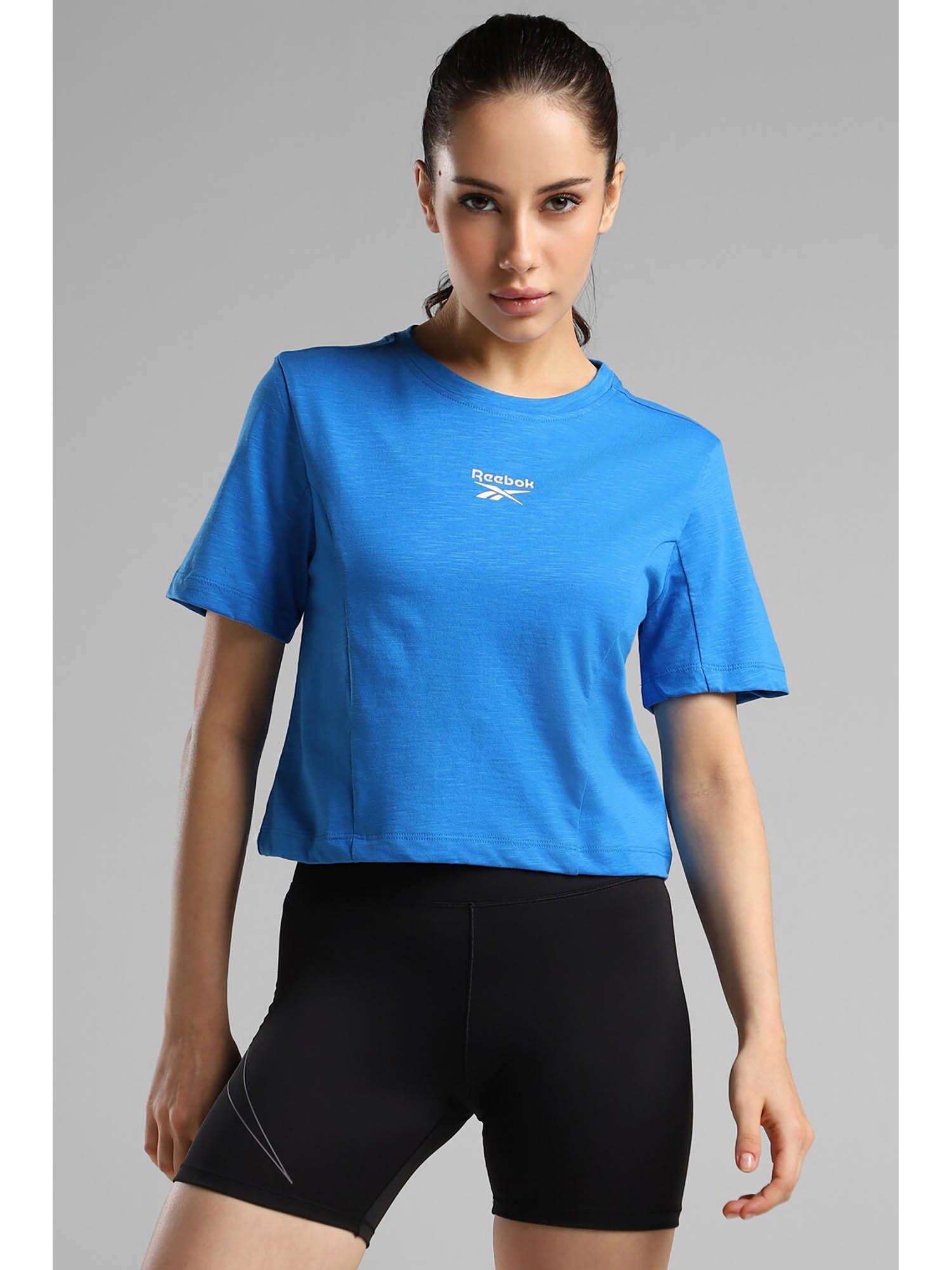 women blue t-shirt