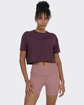 women boxy fit crop top