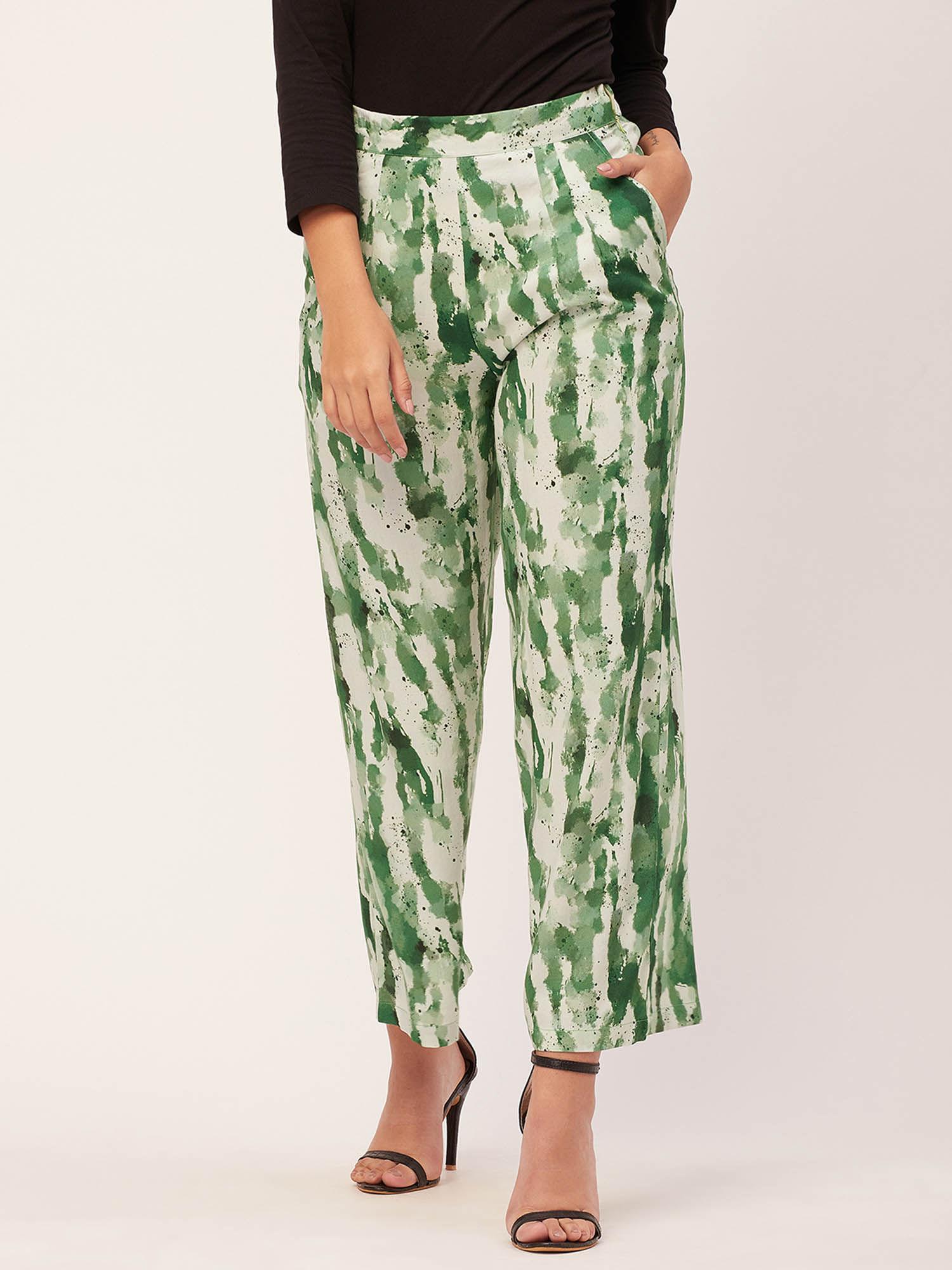 women boxy fit rayon printed green pant