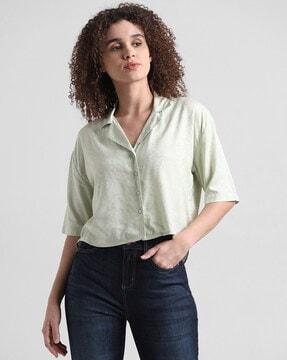 women boxy fit shirt with short sleeves