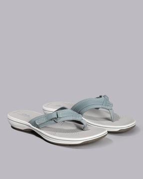 women brinkley thong-strap sandals