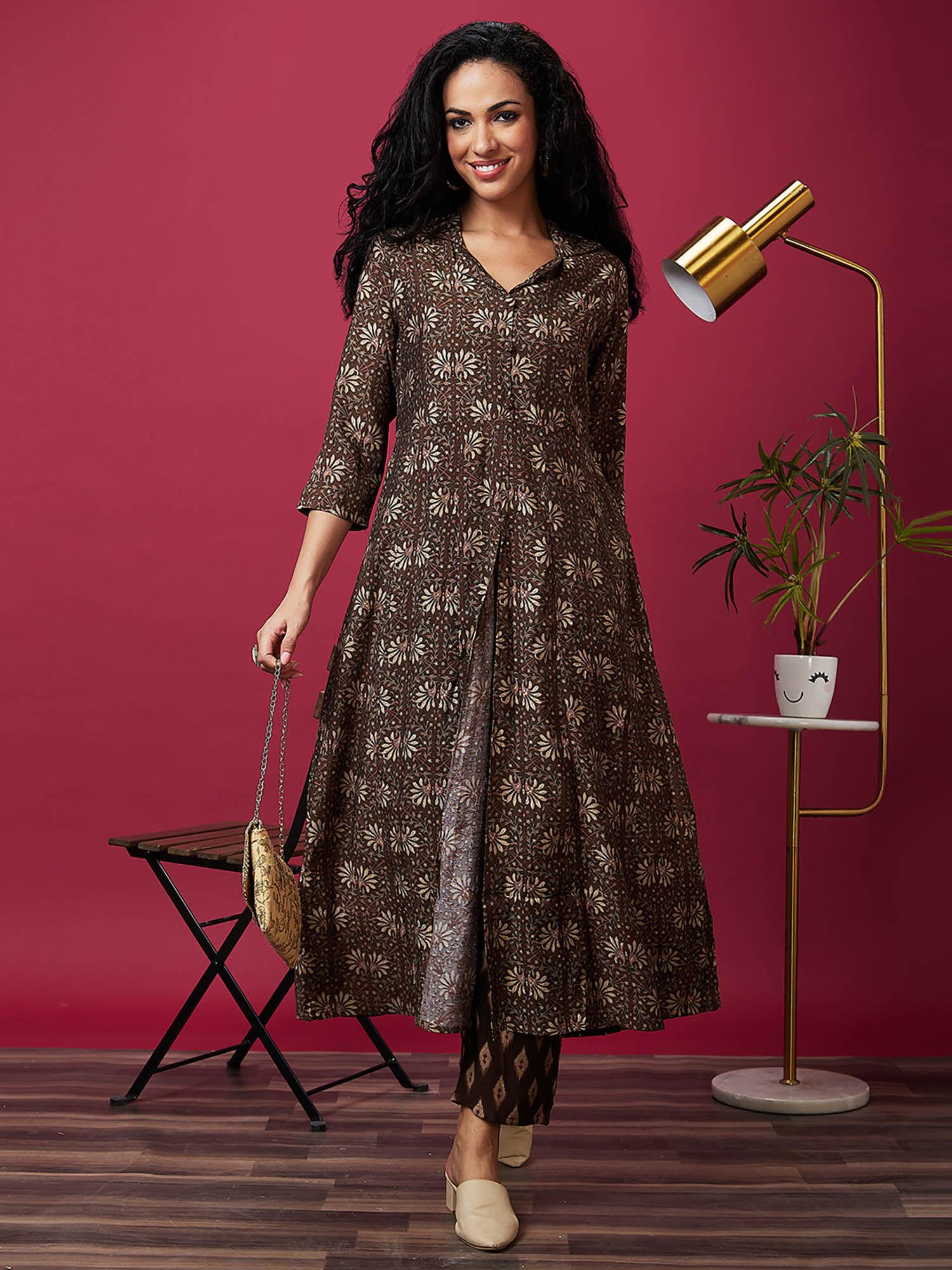women brown floral print shirt collar straight fusion kurta with pant (set of 2)