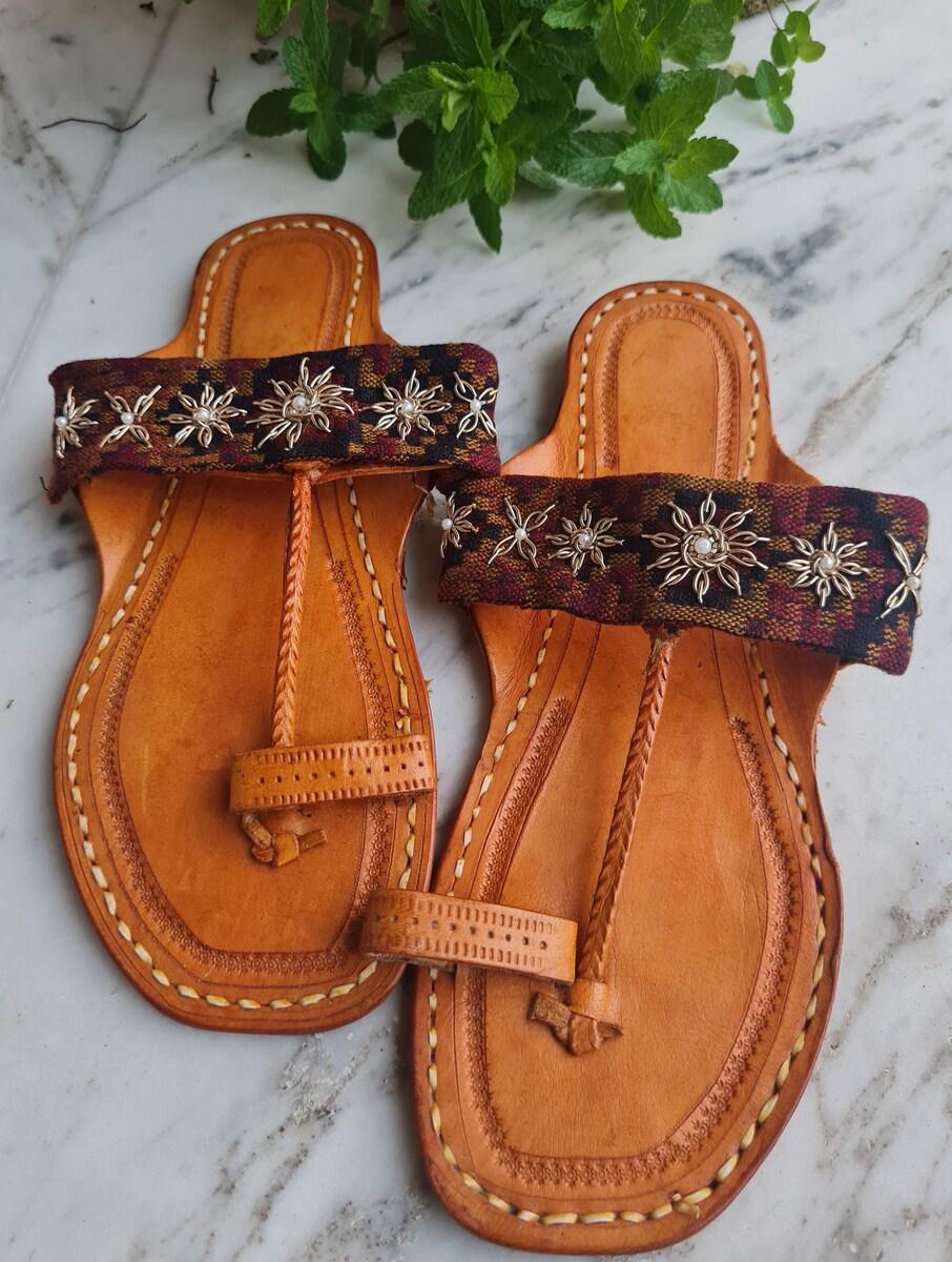 women brown leather embroidered one toe flats kolhapuris