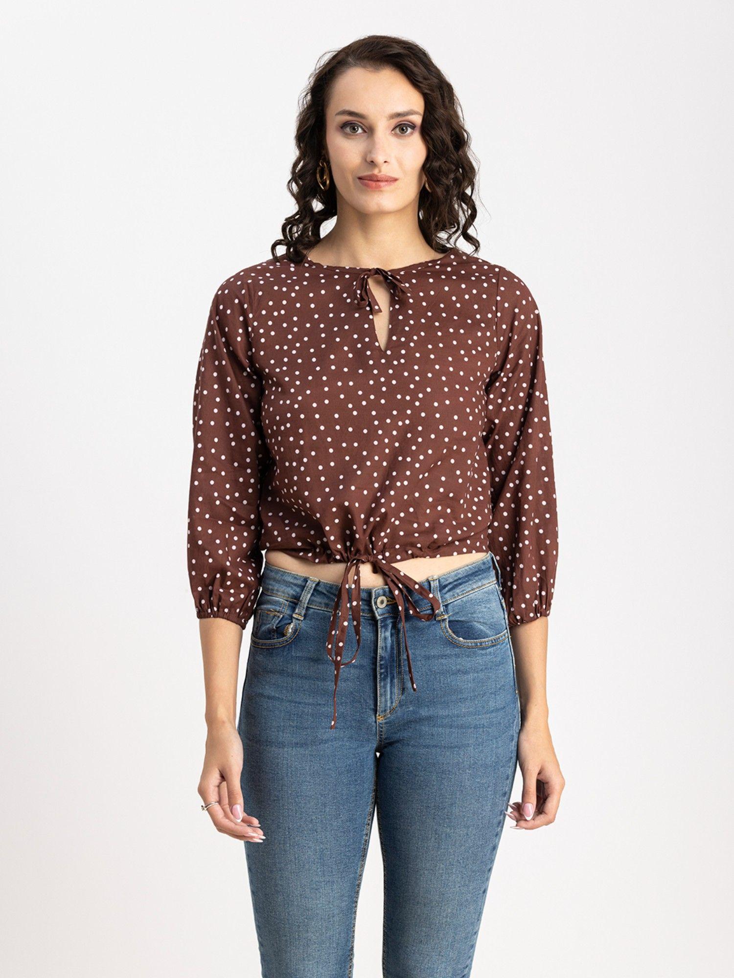 women brown polka dots crop top