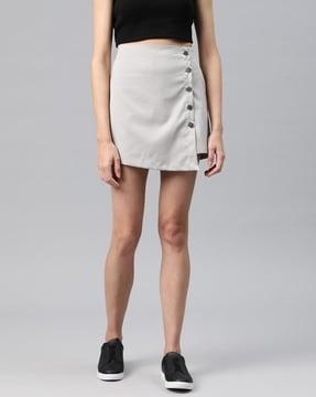 women button-down skorts