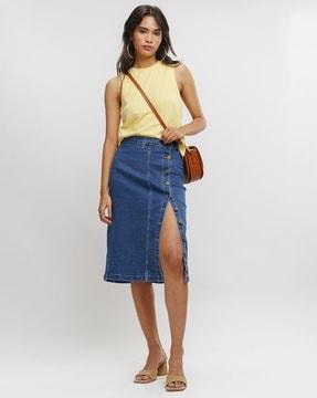 women button-front straight skirt