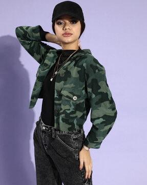 women camouflage print jacket with flap pockets