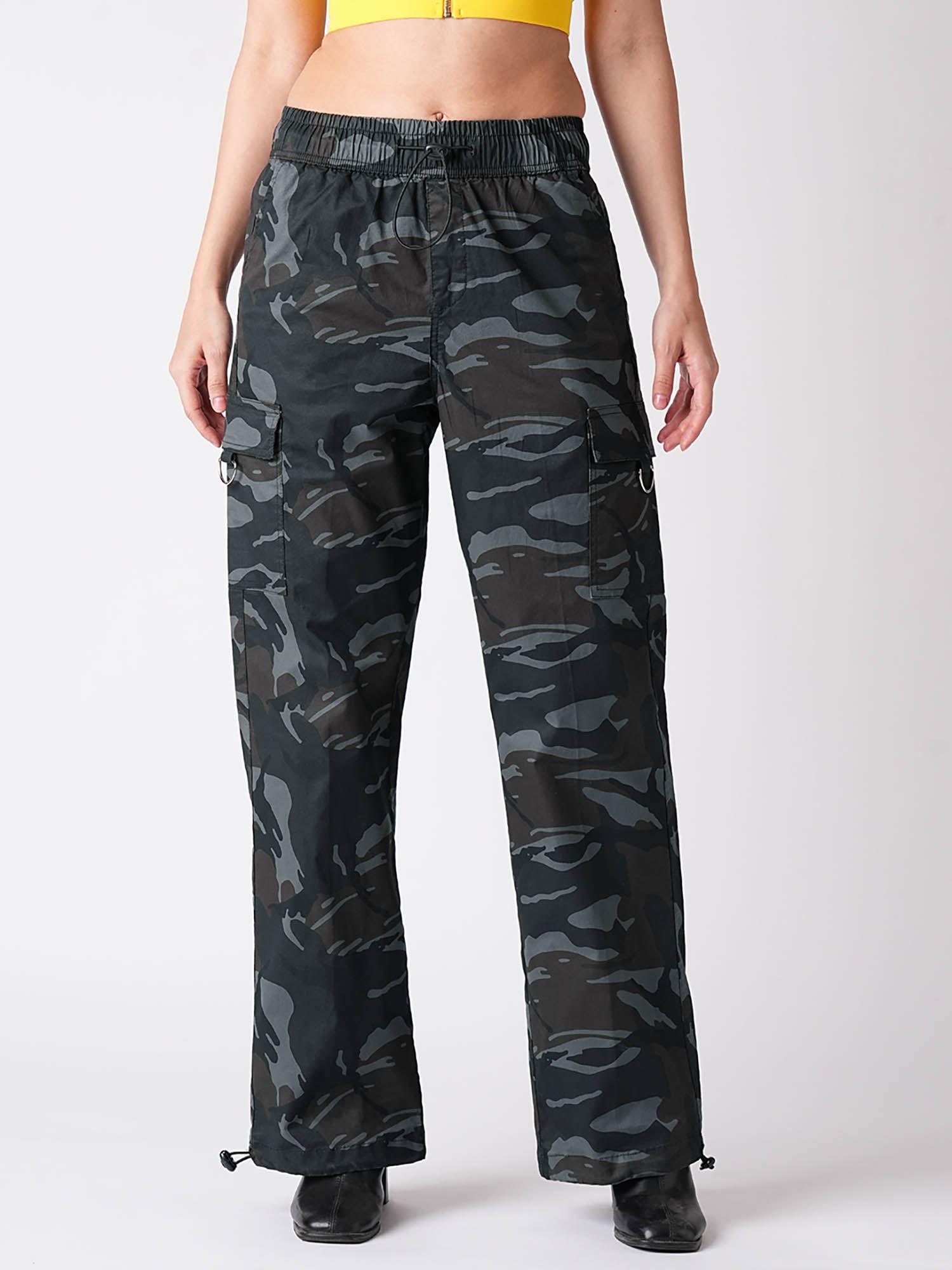 women camouflage print loose fit cargo pant