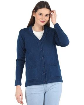 women cardigan with patch pockets