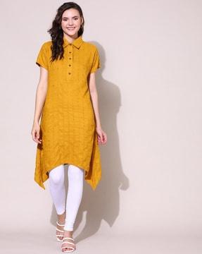 women checked a-line kurta with spread collar