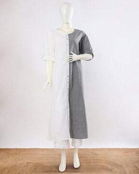 women checked a-line kurta