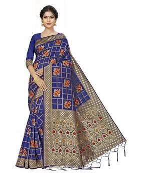 women checked banarasi silk saree with tassels