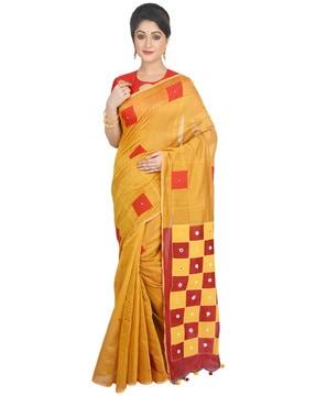 women checked cotton saree with tassels