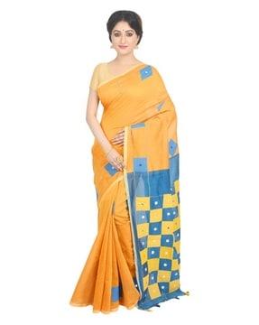 women checked cotton saree with tassels