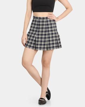 women checked flared skirt