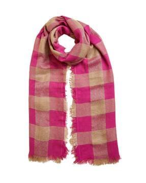 women checked fringed scarf with wool