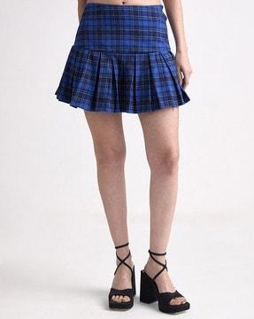 women checked pleated flared skirts