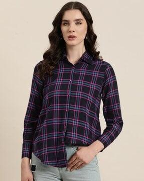 women checked regular fit shirt with spread collar