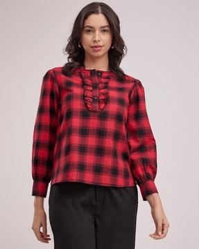 women checked relaxed fit round-neck top