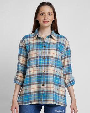 women checked relaxed fit shirt with patch pocket