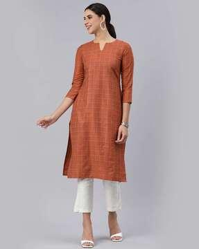 women checked round-neck straight kurta