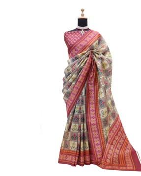 women checked saree with contrast border