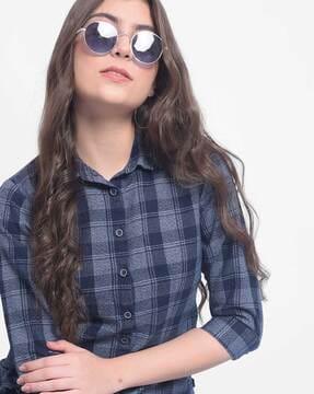 women checked slim-fit shirt