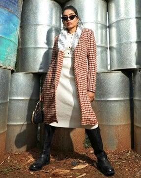 women checked trench coat