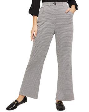 women checked wide leg trousers