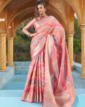 women chevron pattern zari woven saree