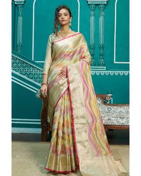 women chevron pattern zari woven saree