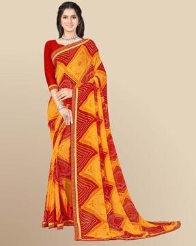 women chevron print saree with contrast border