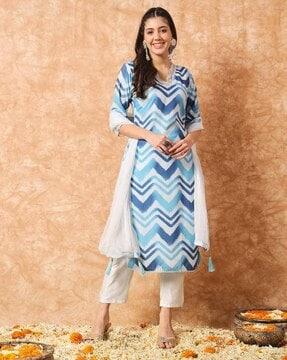 women chevron print straight kurta set with dupatta