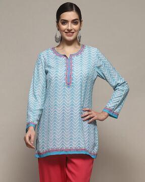 women chevron print straight kurti