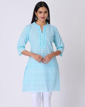 women chikankari embroidered straight kurta