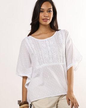 women chikankari kaftan top