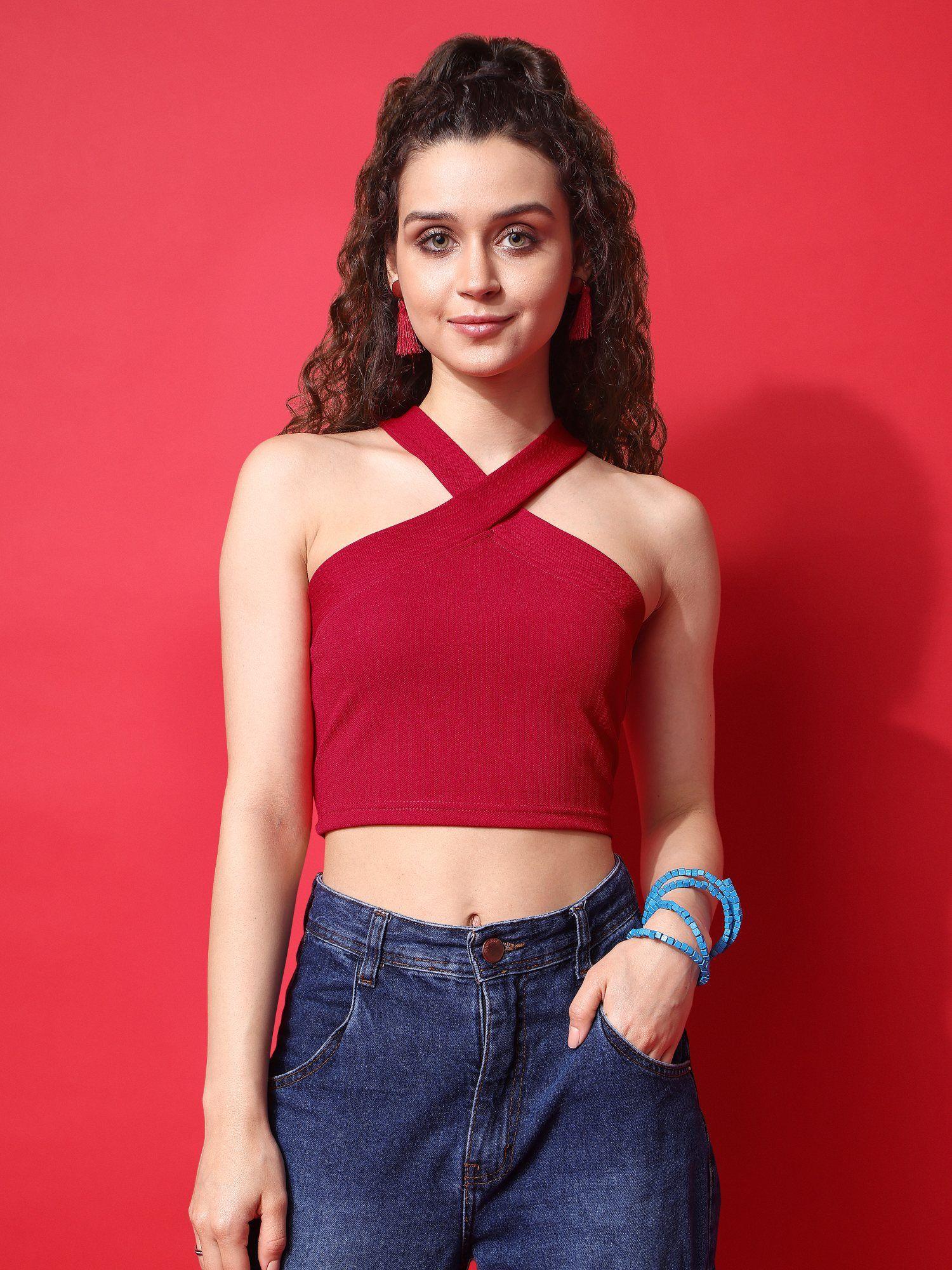 women chilli red solid crop top