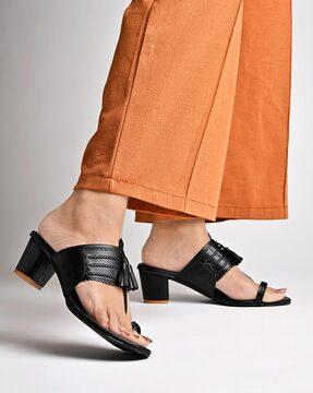 women chunky heeled sandals with tasseled accent