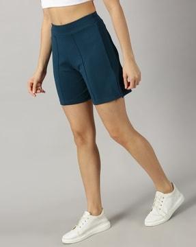 women city shorts with elasticated waistband