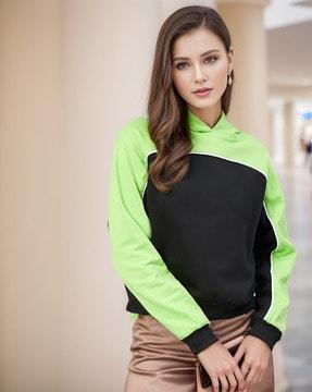 women colour-block sweatshirt with full sleeves