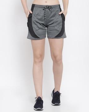 women colourblock knit shorts with insert pockets