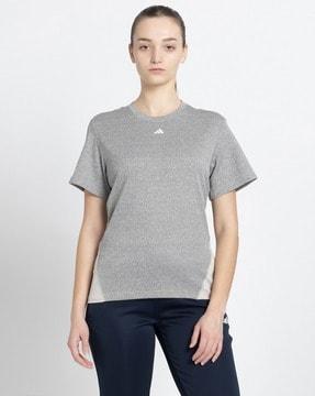 women colourblock loose fit round-neck t-shirt