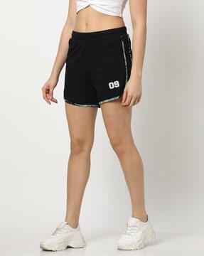 women contrast tapping relaxed fit shorts
