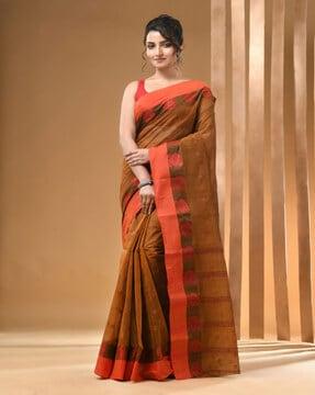 women cotton saree with contrast border