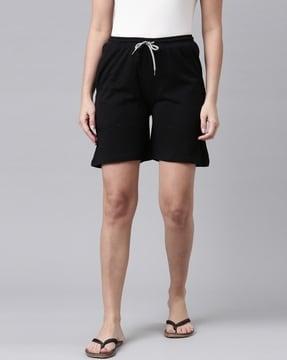 women cotton shorts with drawstring closure